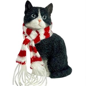Cat American Shorthair Tuxedo Kitty Aborable Christmas Tree Ornament